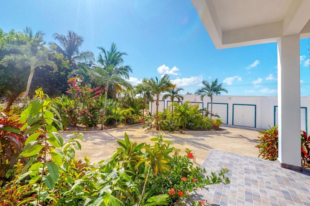 Blue Water Beach Villas San Pedro  Zewnętrze zdjęcie